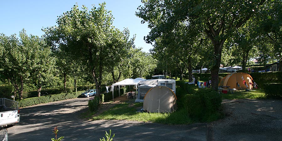 Emplacements - Camping Aire Ona